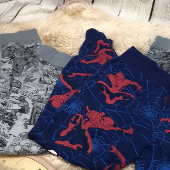Gym Kids Other - Superhero sweats size 7-8 Spider-Man